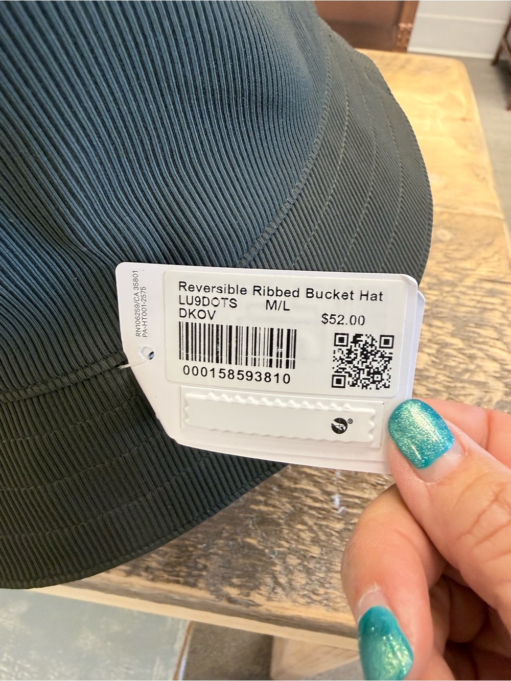 Lululemon Reversible Bucket Hat - Size M/L -NWT - Picture 8 of 16